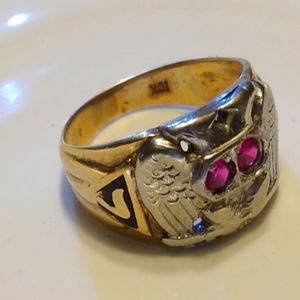 10k natural Ruby Scottish rite Mason ring size 11